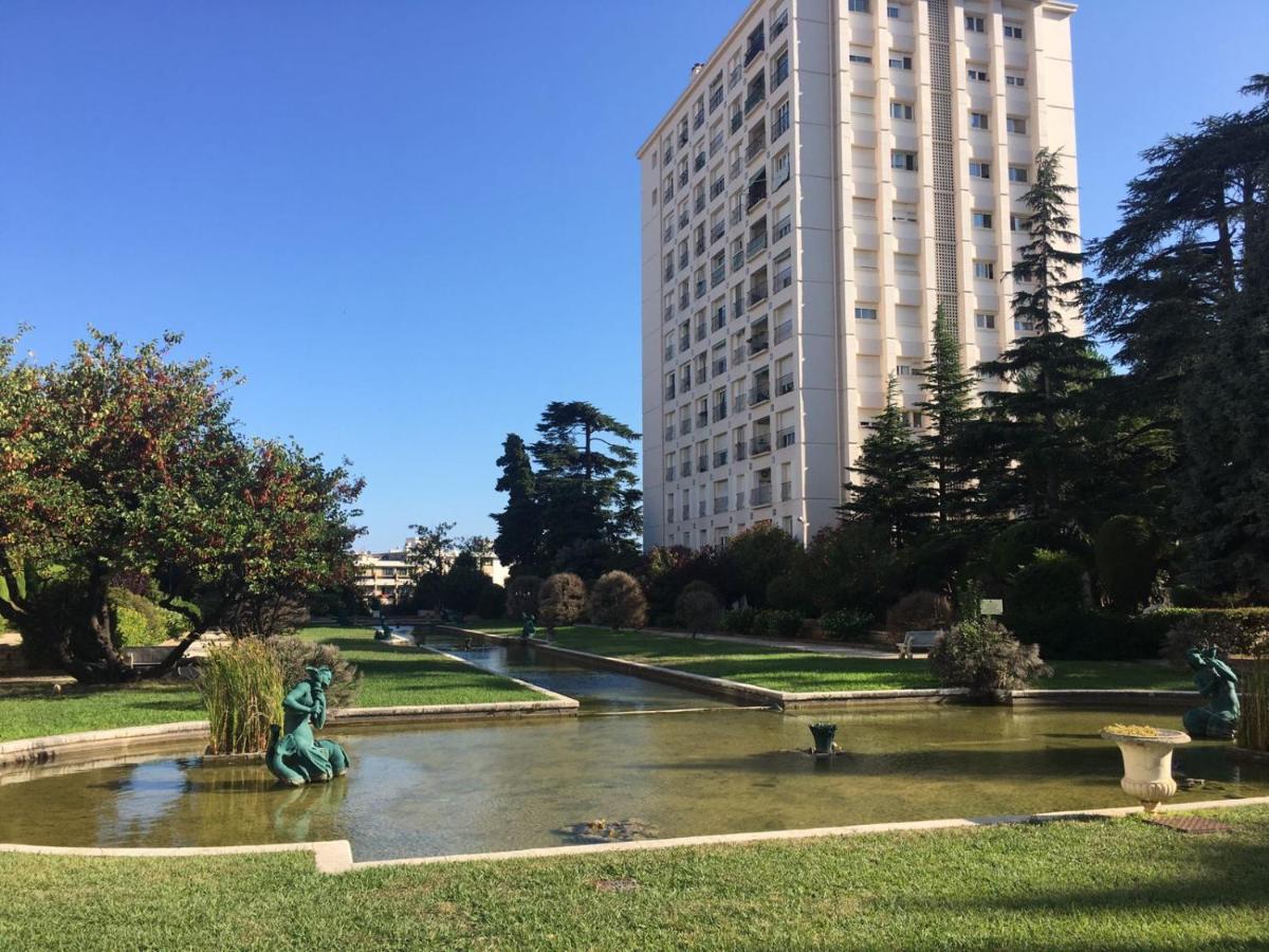 Apartment Superbe 3 Pieces Vue Mer Dans Une Arboree 5 Min De La Mer Nice